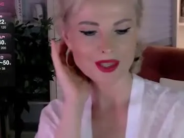 CassieGil – webcam model profile photo Image 11