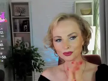 CassieGil – webcam model profile photo Image 4