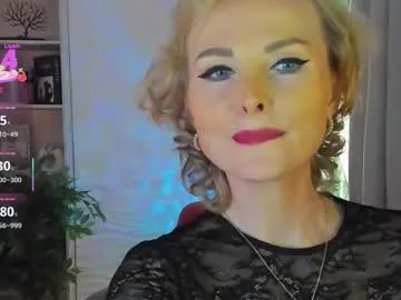 CassieGil – webcam model profile photo Image 7