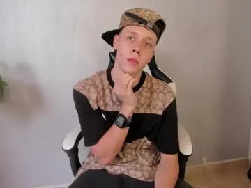 Donovan_Desmond – webcam model profile photo Image 16