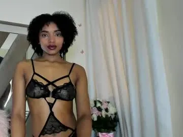 AmyBelmontt – webcam model profile photo Image 13