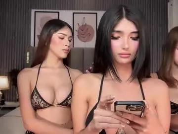 xxxhentaition – webcam model profile photo Image 15