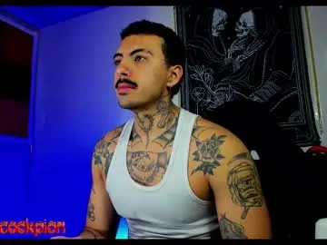 CassieGil – webcam model profile photo Image 17