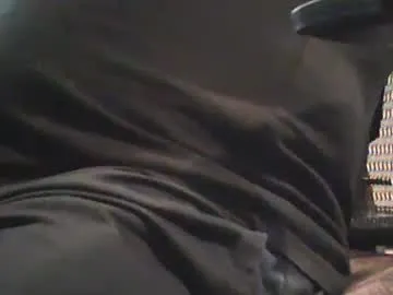 otouhu76 – webcam model profile photo Image 9