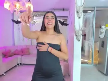 LauraFord – webcam model profile photo Image 17