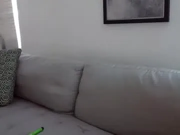 AshleyPusset – webcam model profile photo Image 8