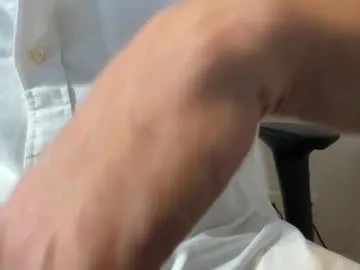 alanna_Micheles – webcam model profile photo Image 8