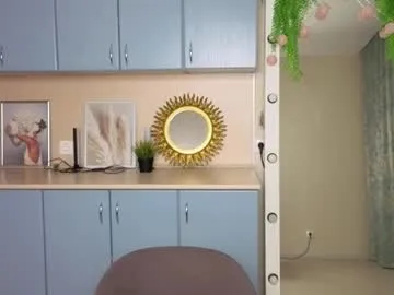 NoaMarin – webcam model profile photo Image 3