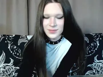 LiliSnow – webcam model profile photo Image 7