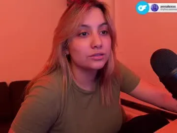 ChloeeGill – webcam model profile photo Image 8