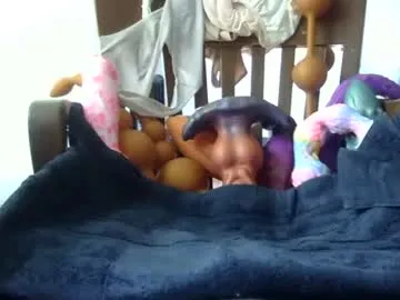 SkyLumen – webcam model profile photo Image 2