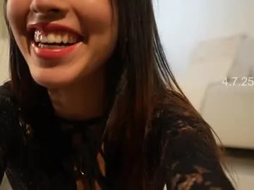 FatPussyJamaican – webcam model profile photo Image 9