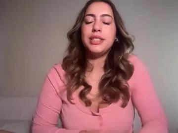 KarolRusso – webcam model profile photo Image 16