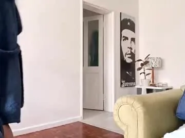 AirboyTy – webcam model profile photo Image 8