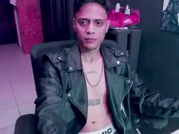 samanthaThoms – webcam model profile photo Image 2