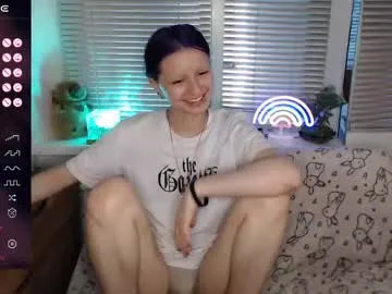 AishaAguilar – webcam model profile photo Image 4