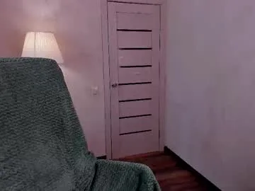 KaraNoir – webcam model profile photo Image 12