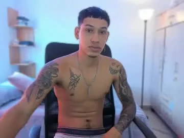 JadeRusell – webcam model profile photo Image 3