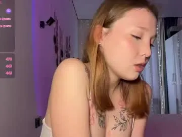 TeenieMarie – webcam model profile photo Image 18