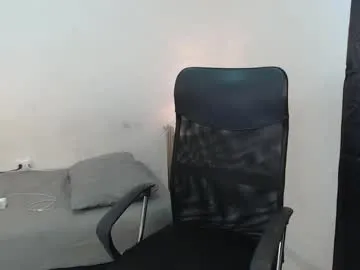 LollaDolla – webcam model profile photo Image 15