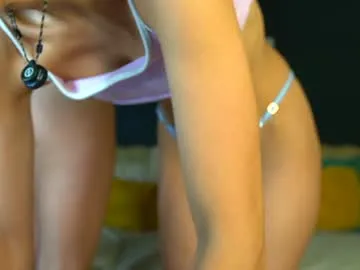 CassieGil – webcam model profile photo Image 3