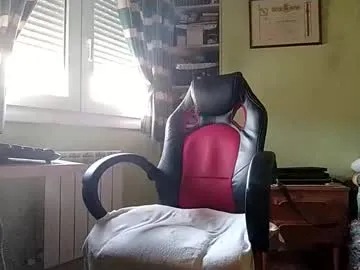 JaneRouse – webcam model profile photo Image 11