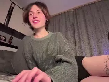 Musae – webcam model profile photo Image 2