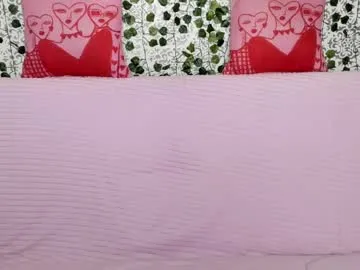 LottiePearl – webcam model profile photo Image 6