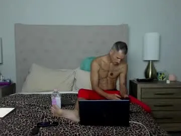 MiaRosel – webcam model profile photo Image 2