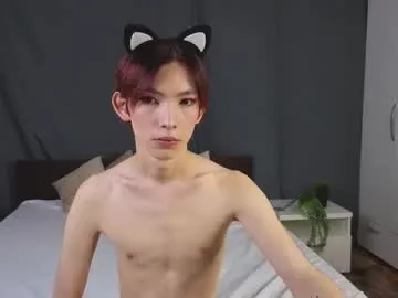 Emmy_Foxx – webcam model profile photo Image 10