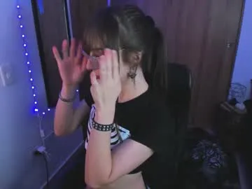 AmmelieBaste – webcam model profile photo Image 6