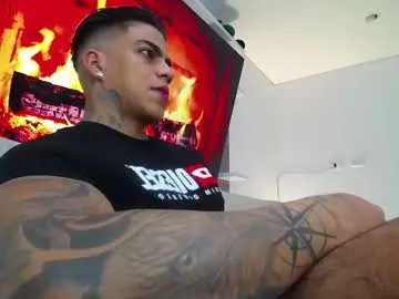 EmiRoseth – webcam model profile photo Image 16