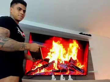 EmiRoseth – webcam model profile photo Image 3