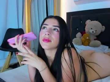 CassieGil – webcam model profile photo Image 15