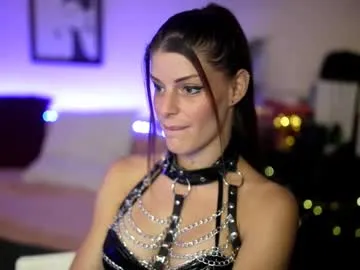 alanna_Micheles – webcam model profile photo Image 13