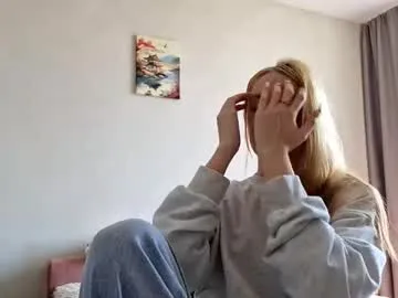 alanna_Micheles – webcam model profile photo Image 2