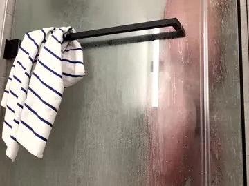 SarahMonclair – webcam model profile photo Image 14