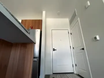 SarahMonclair – webcam model profile photo Image 18