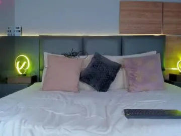 Circe_Melusina – webcam model profile photo Image 5