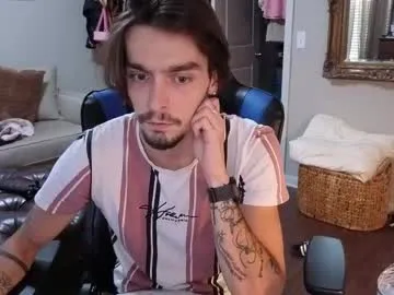 AmyBelmontt – webcam model profile photo Image 3