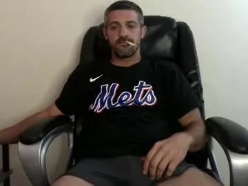 Perfektra – webcam model profile photo Image 8