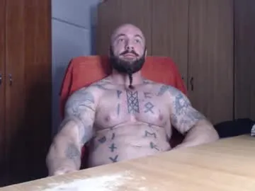 MissZoeDeville – webcam model profile photo Image 3