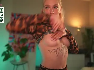 AishaVelvet – webcam model profile photo Image 18