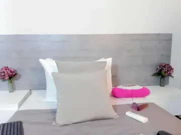 ashleymilf_1 – webcam model profile photo Image 13