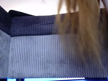 CassieGil – webcam model profile photo Image 5