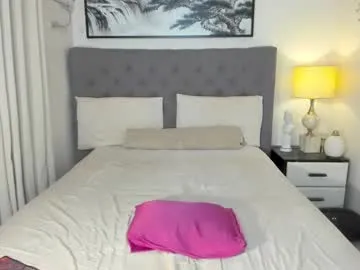 Connie_Pepper – webcam model profile photo Image 8