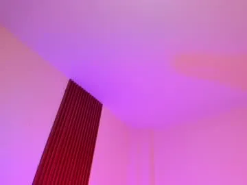 JadeMartinelli – webcam model profile photo Image 3