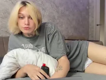 AishaAguilar – webcam model profile photo Image 12