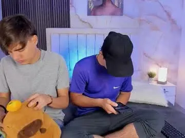 boysgang_sex – webcam model profile photo Image 11