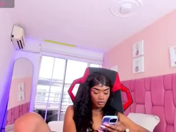 AmyBelmontt – webcam model profile photo Image 16